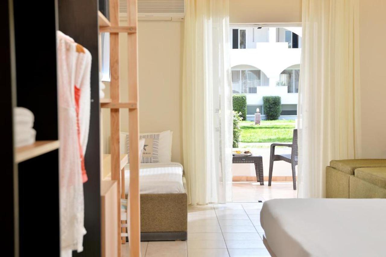 Alykanas Beach Grand Hotel By Zante Plaza Bagian luar foto